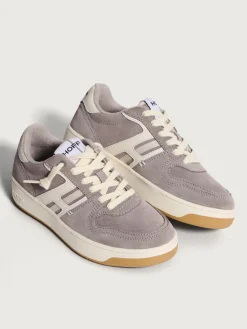 LA DEFENSE